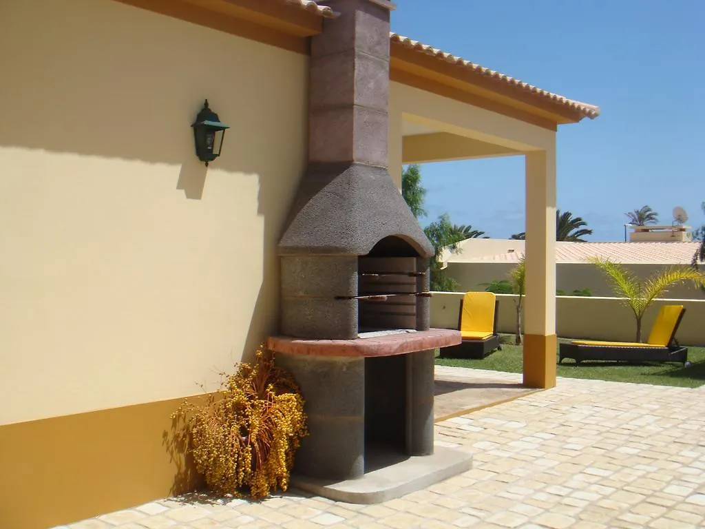 Retiro Praia Villa Porto Santo